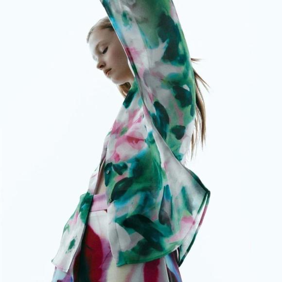 SOLD Zara Flowing Green Pink Floral Sheer Long Sleeve Blouse Small - Picture 4 of 16